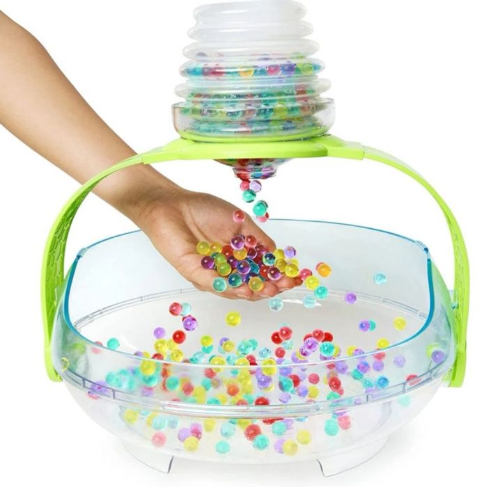 ORBEEZ Challenge kit - студио с 2000 цветни топчета