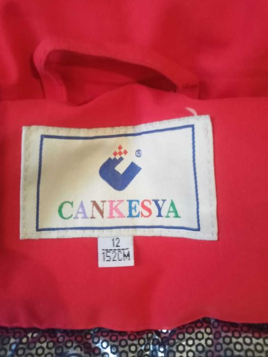 Продам зимнюю куртку