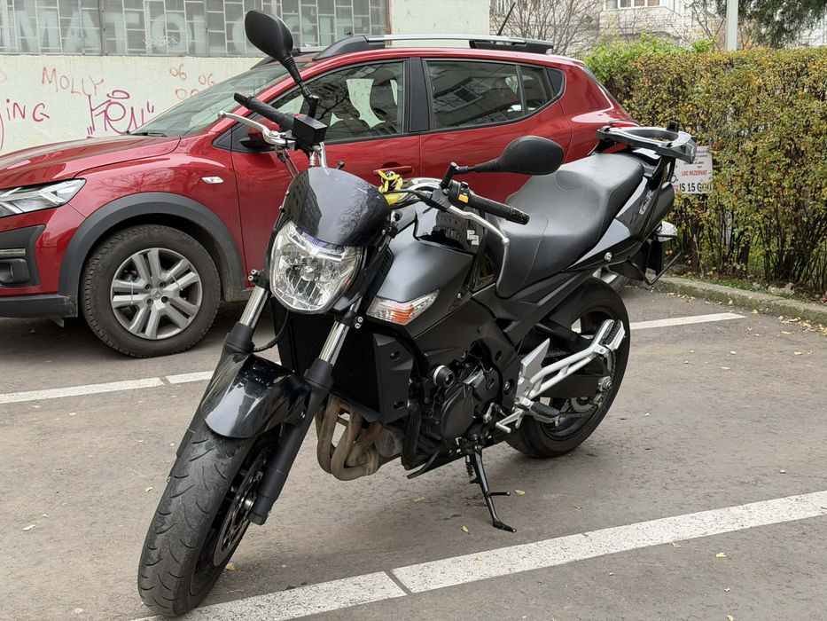 Suzuki GSR 600 2009 599 cm3 / 72 kW