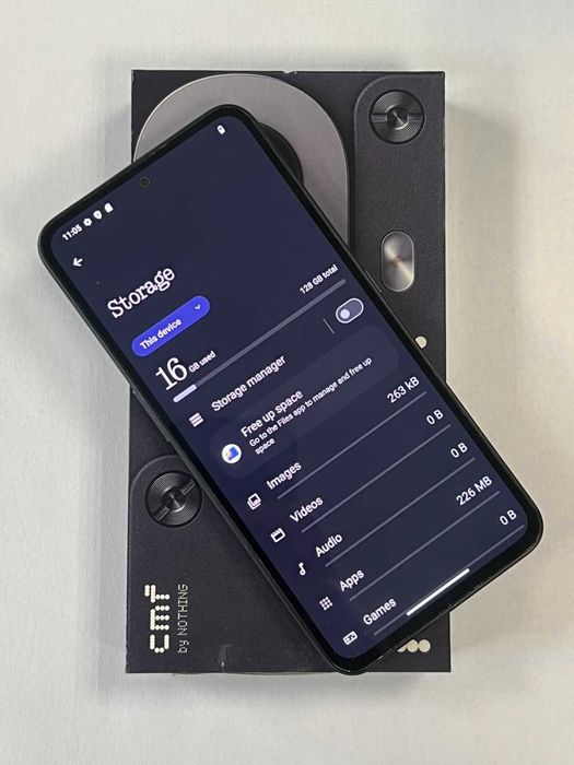 ***НЕРАЗЛИЧИМ ОТ НОВ*** Nothing Phone 1