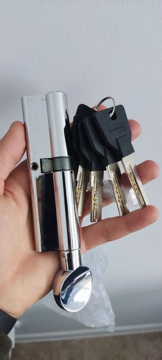 Сердцевина на входную дверь