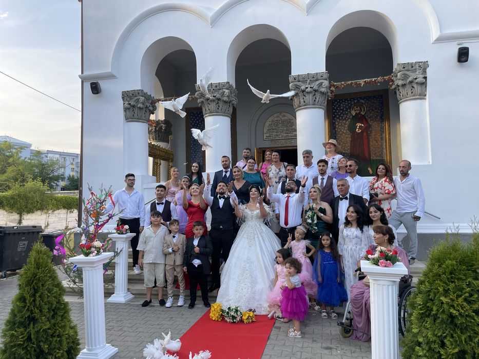 Porumbei dresati nunta