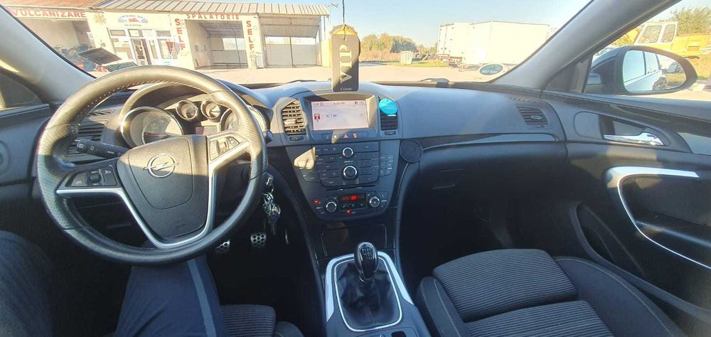 Vand Opel Insignia 2.0 Diesel 160 CP 2010 euro 5