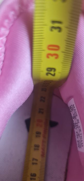 Adidasi fete roz marca adidas mas 35.5