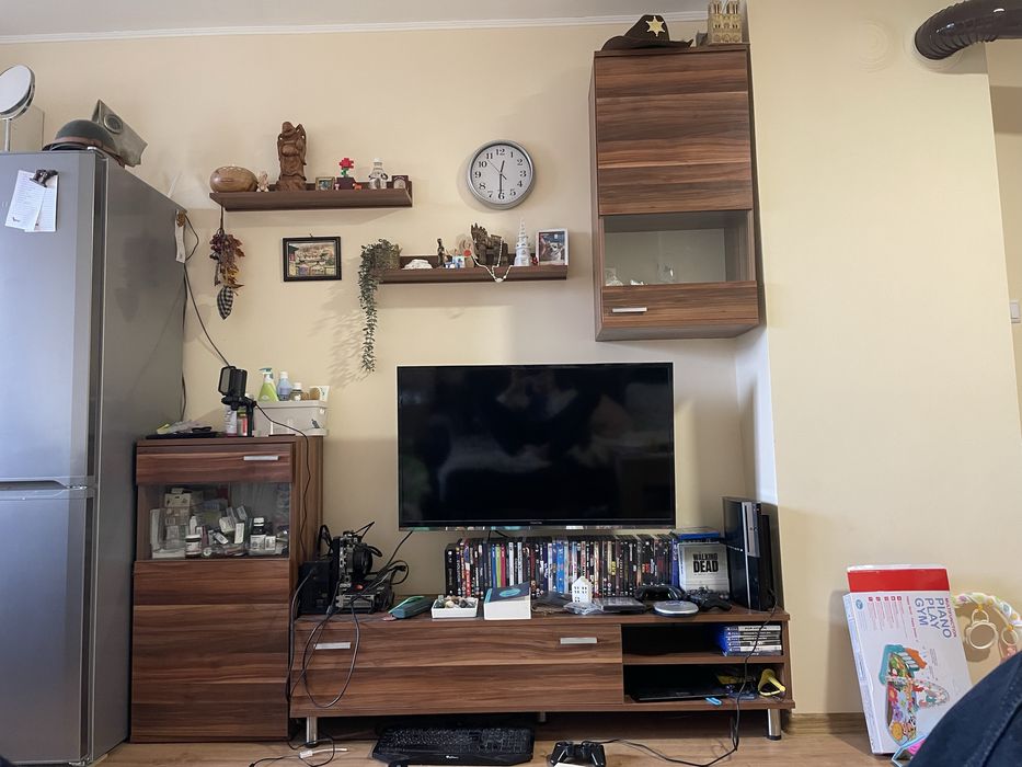 Холна секция с две етажерки