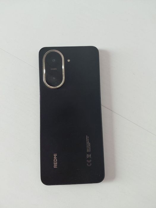 Продам телефоны Redmi A5, Samsung 2 core