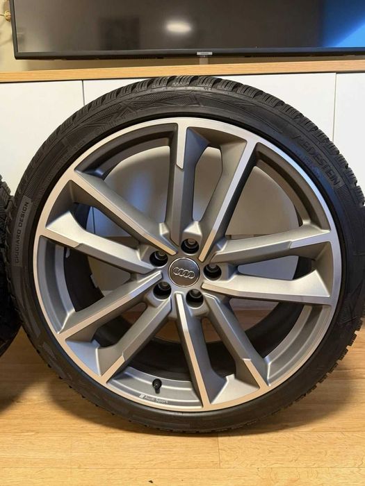 ОРИГИНАЛНИ джанти 21 със зимни гуми Ауди Audi А6 A6 С6 S6 Ц8 C8