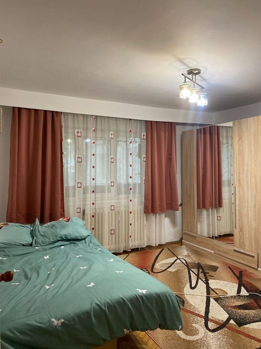 Apartament 2 camere + bucătărie, baie și balcon