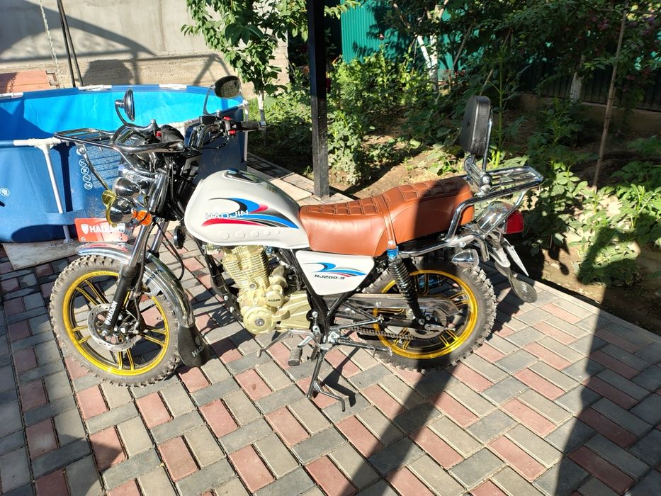 Мотоцикл хаожин 200кубов