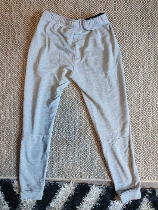 Pantaloni Nike DRI-FIT marimea XS