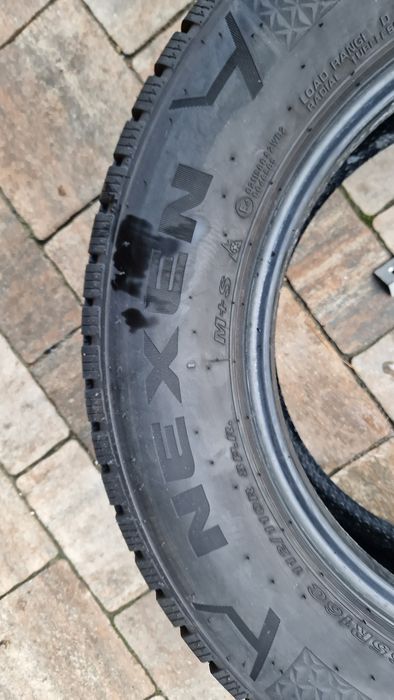 Anvelopa/rezervă 225 65 R 16 C Nexen