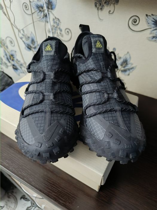 Кроссовки NIKE 44 размер