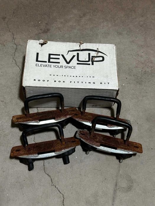 Автобокс (багажник за кола) Levup cube 470 Free Plast сив