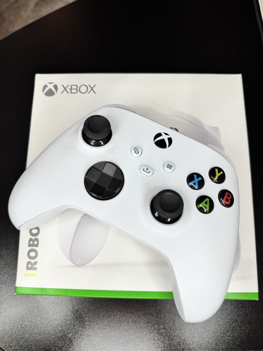 Игровой контроллер Microsoft Xbox (геймпад)