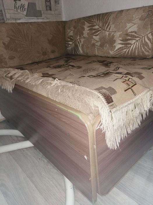 Диван подросковый