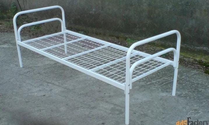 Железная кровать