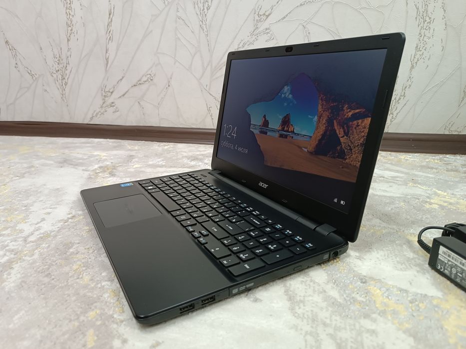Ноутбук Core i3, HDD 1TB Windows 10.