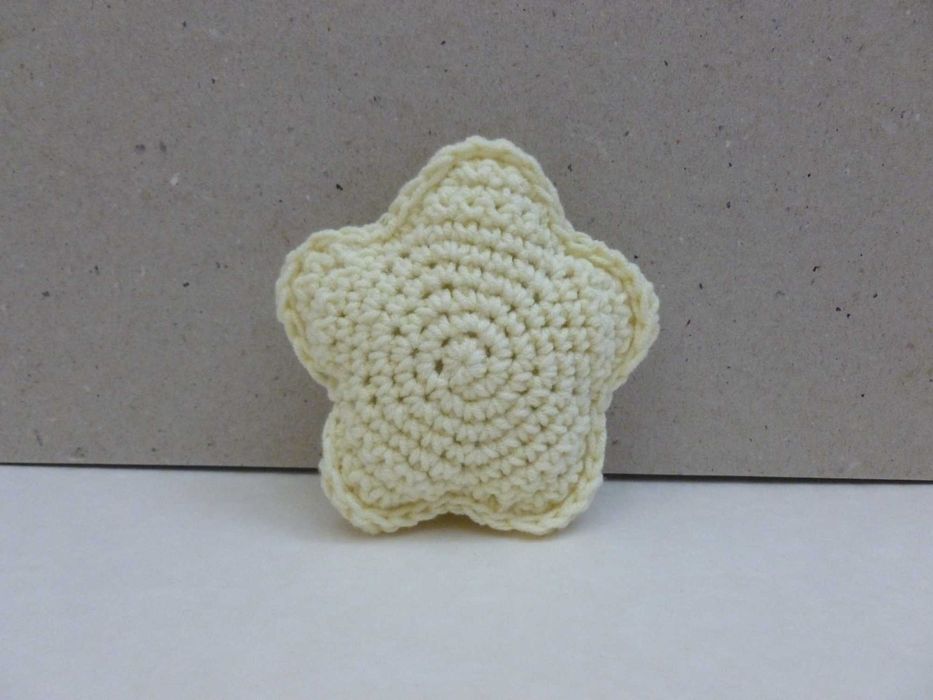 Плетени звездички