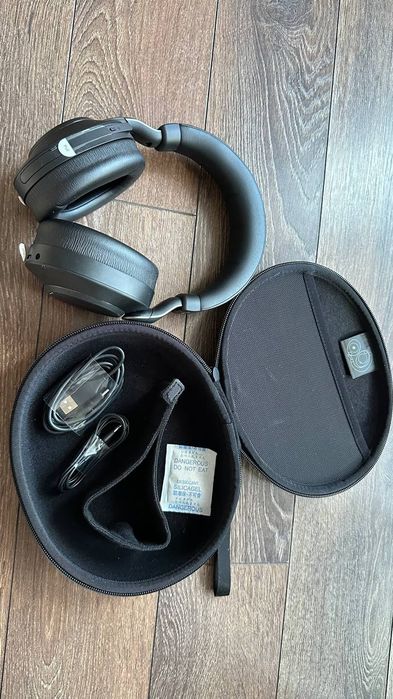 Jabra Evolve2 85 — Флагмански слушалки 2-в-1