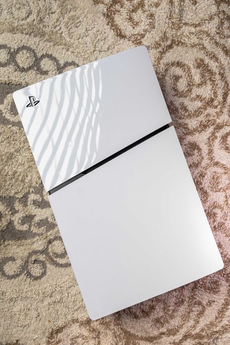 Игровая консоль PlayStation 5 Slim 1TB