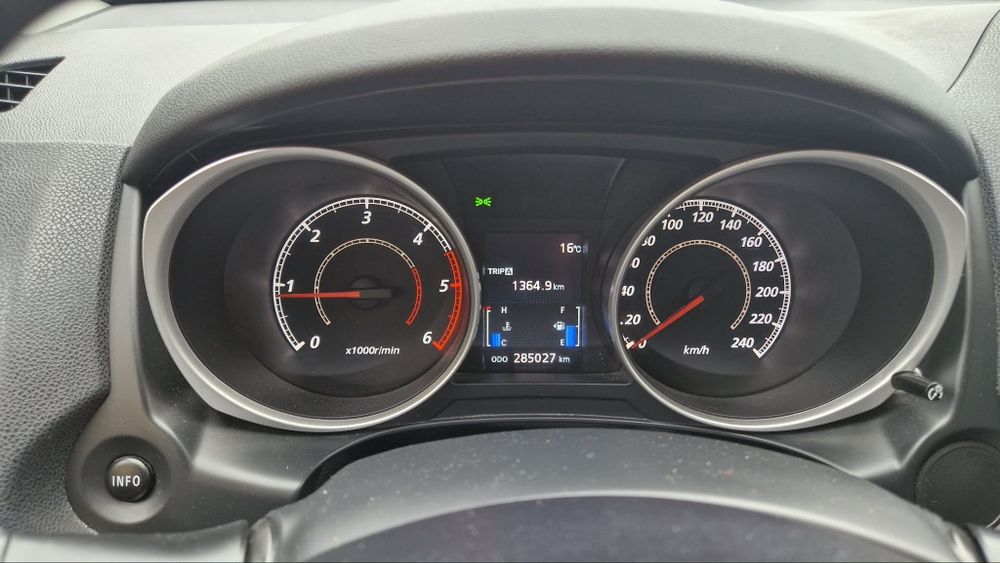 MITSUBISHI ASX 2011 — imagine 3