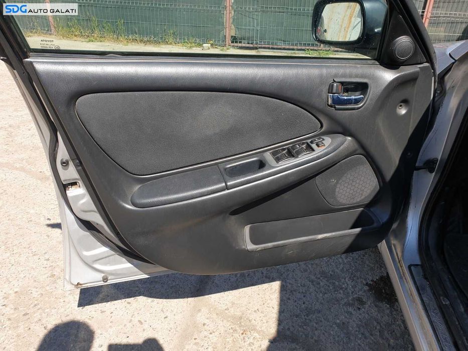 Tapiterie Panou Fata Interioara Usa Portiera Stanga Fata Toyota Avensis T22 1997 - 2003 [C0832]