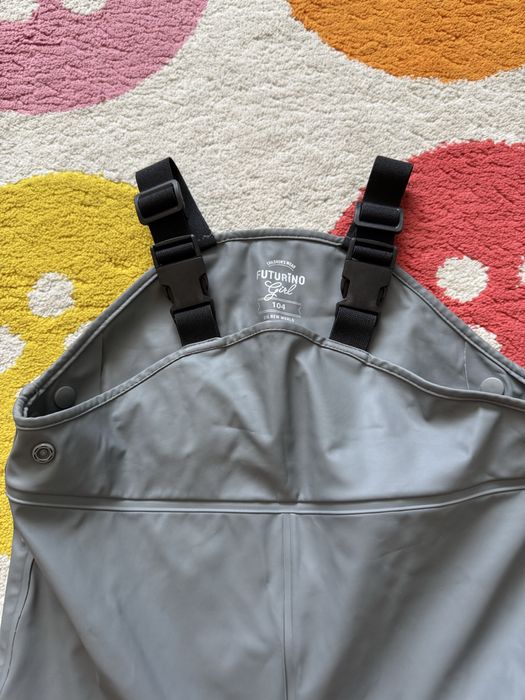 Костюм на девочку от дождя и ветра