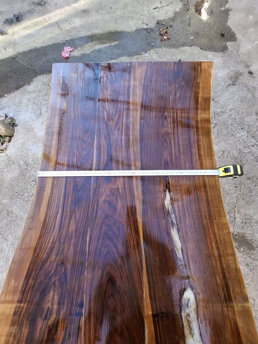 Холна маса масив орех.