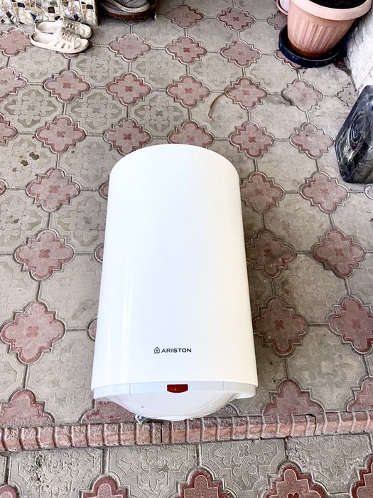 Продам аристон водонагреватель рабочая