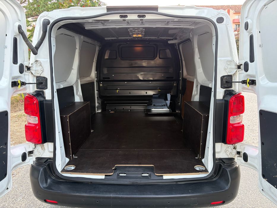 10% Reducere - CITROEN JUMPY 1.5 bluehdi, An 2020, perioada 16-18.10.2026