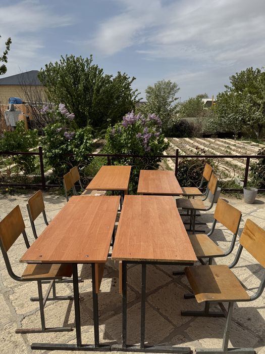 Мебель для школы/курсов: 4 стола + 8 стульев