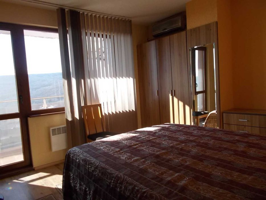 Продава се Къща в с. Дуранкулак, Област Добрич - 250 кв.м за 735 €/кв.м - Снимка #6