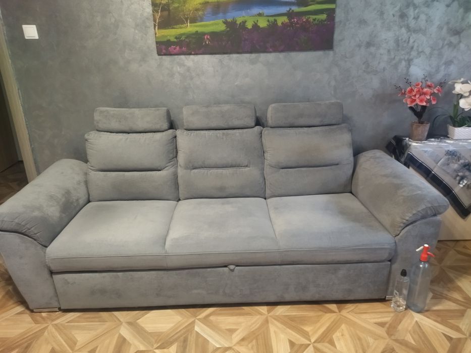 Vând canapea extensibila