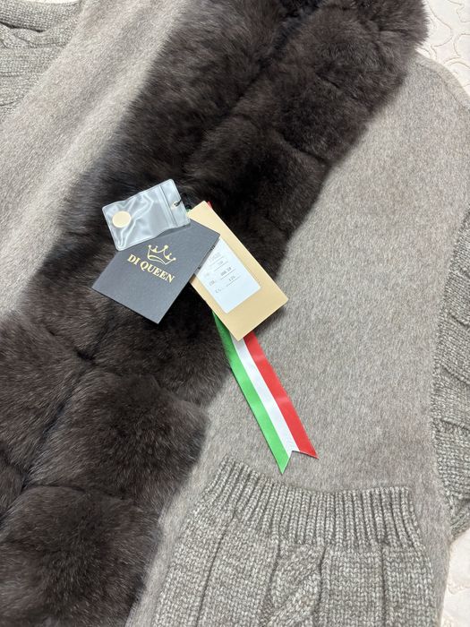 Продам пальто очень красивый