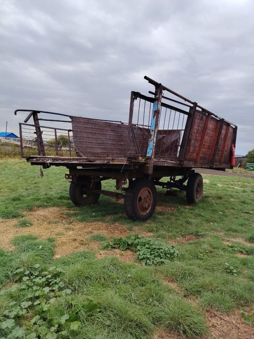 Продам сеновозную телегу
