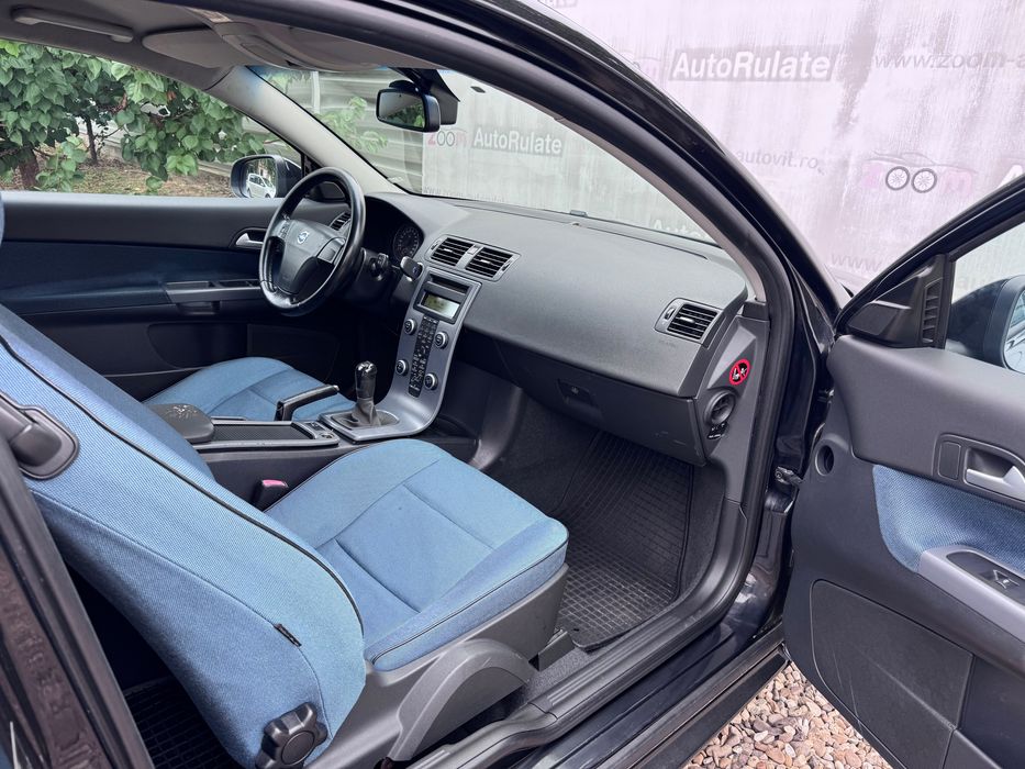 Volvo C30 facelift 2011 motor 1,6 diesel posibilitate RATE FiXE Avans 0%