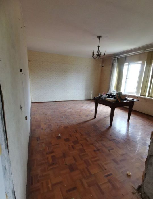 Демонтаж квартир ломаем все подготовка к ремонту !!!