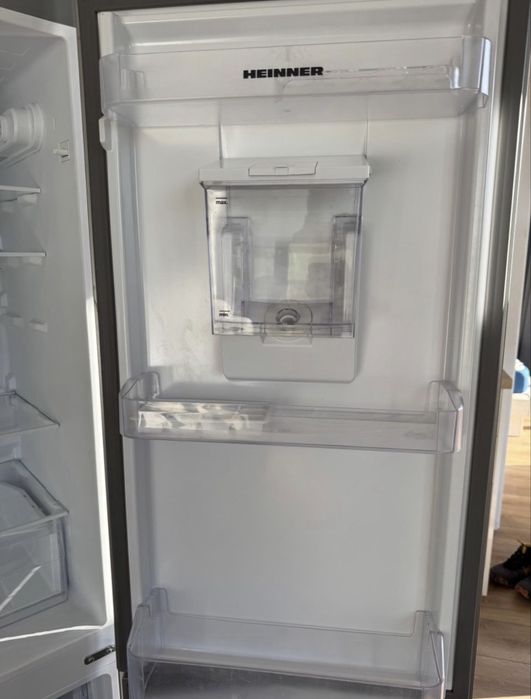 Frigider Heinner cu congelator