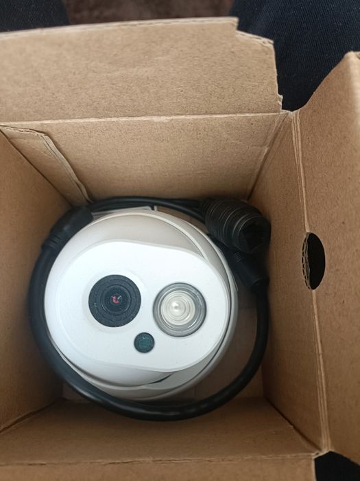 Vând componente laptopuri