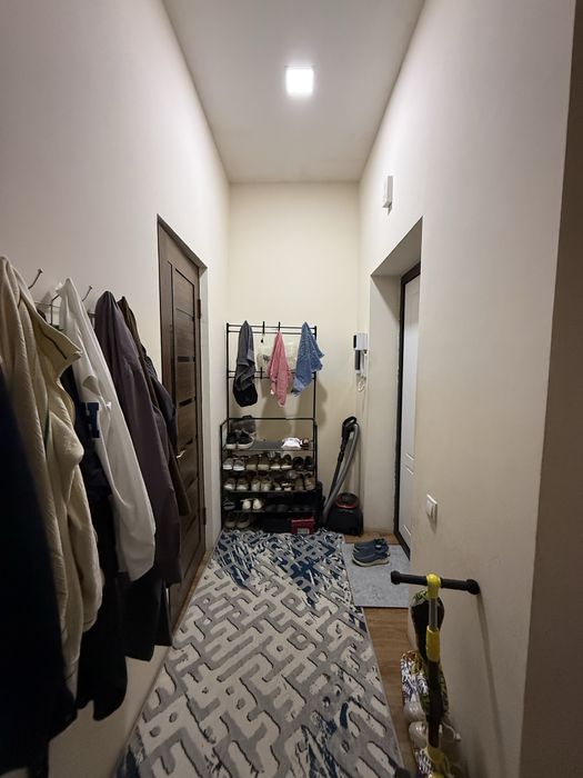 Срочно продаётся 1-комн квартира в Юнсабадском районе, 1/4/9