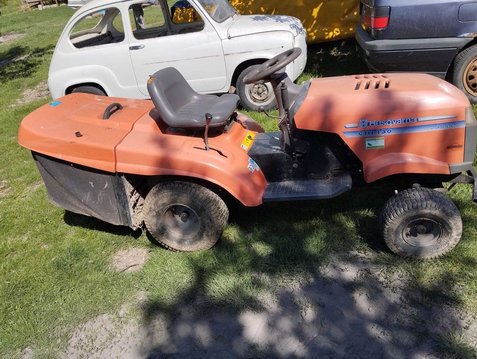 Vînd cositoare  Husqvarna