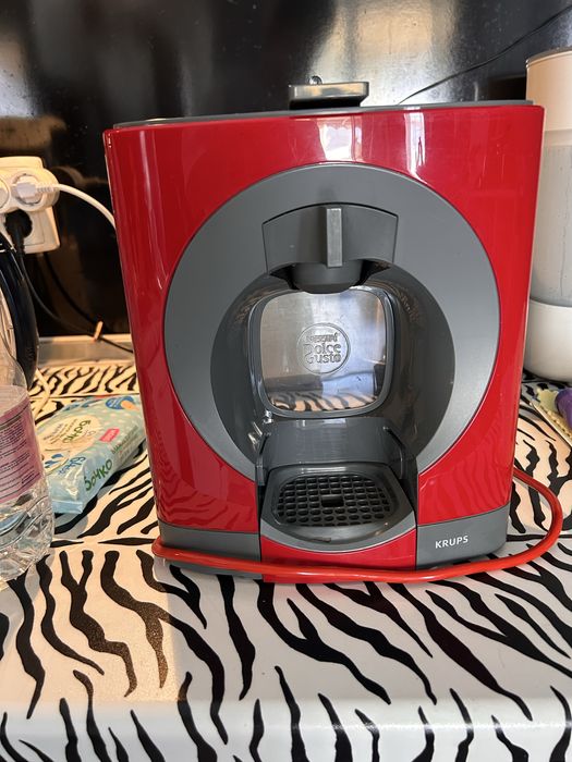 Кафемашина Nescafé Dolce Gusto Krups – червена