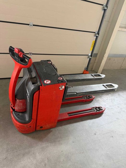 Transpalet electric / Stivuitor electric Fenwick-Linde T16L 1.6T