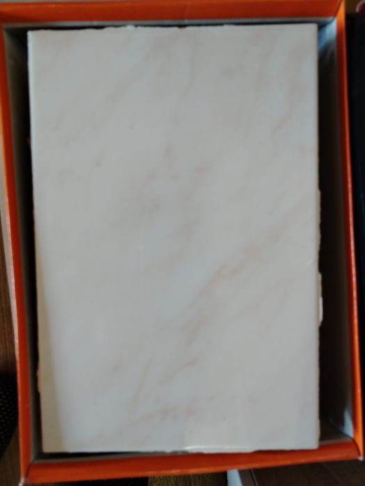 Отдам бесплатно кафель б/у