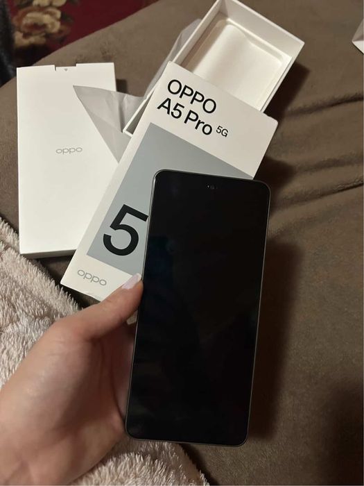 OPPO A5 PRO 5G, nou in cutie