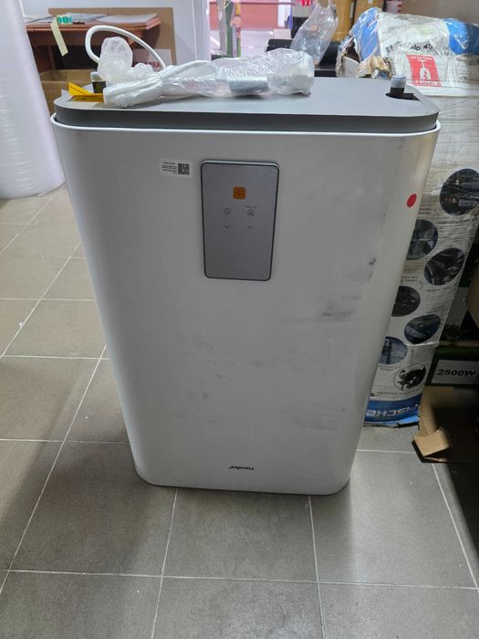 Încălzitor de apă electric de perete COMFEE 'CWH15ED1380EUW 80L