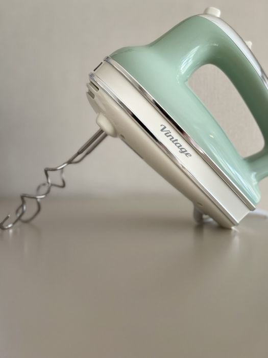 Продавам Миксер Ariete