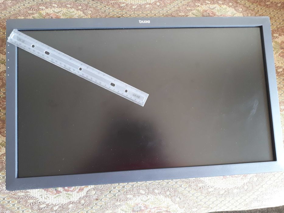 Un cadou cu care nu vei da greș - Monitor gaming Benq diagonala 60 cm