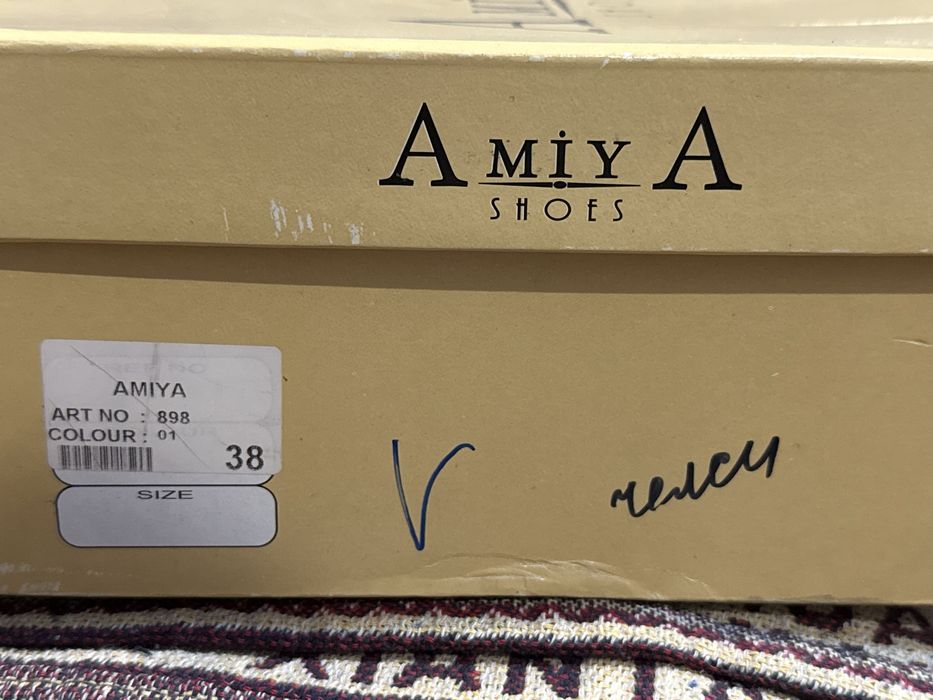 Женские ботинки челси