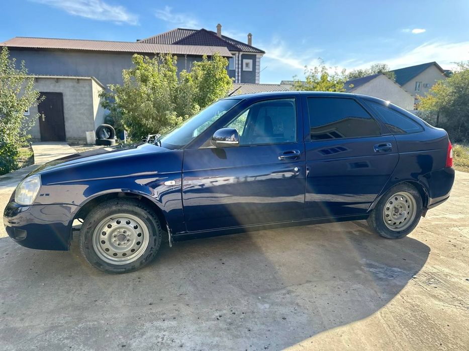 Продам Lada Priora 2172 хэтчбек персей